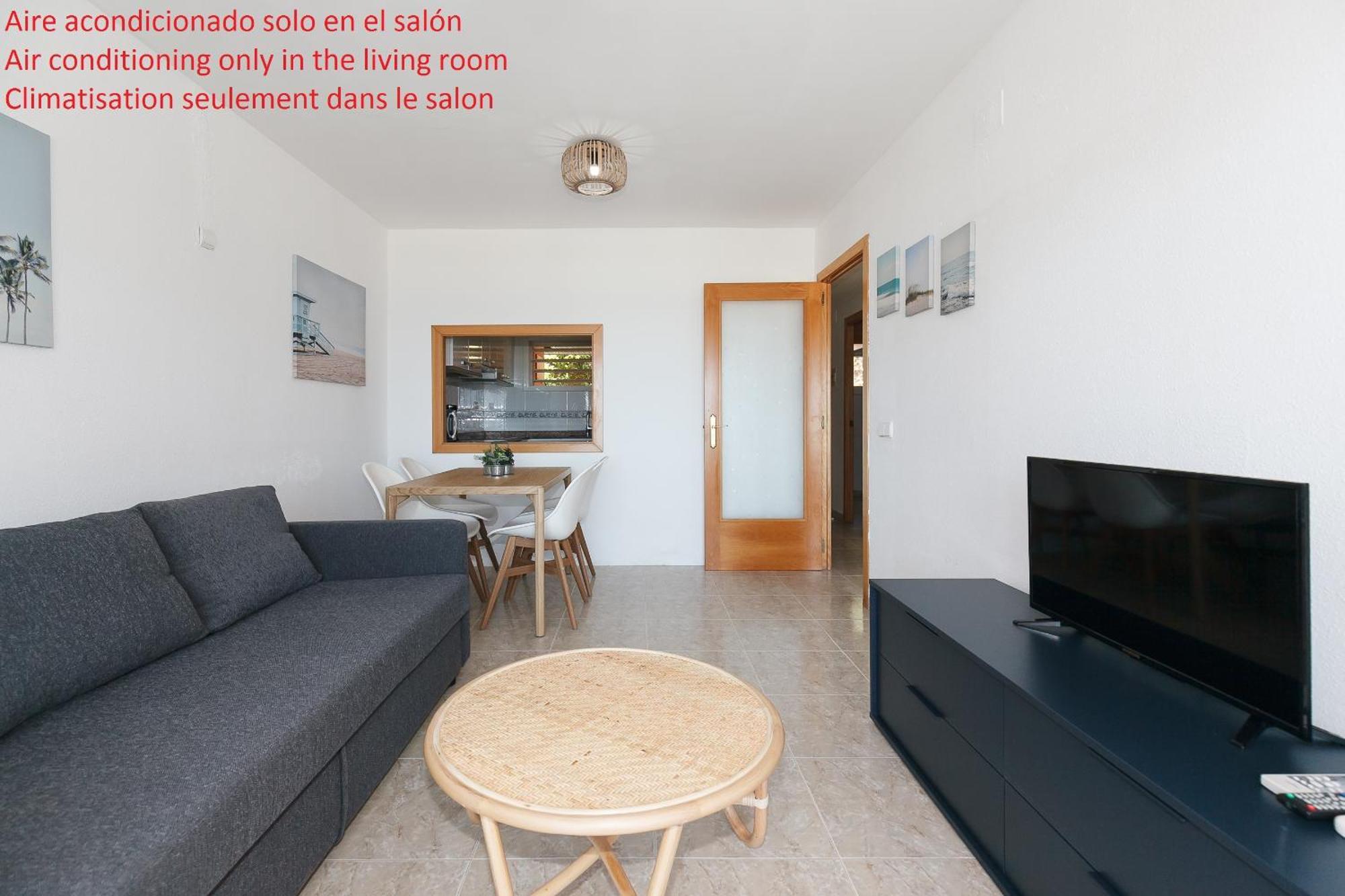Uhc Arco Del Sol Family Complex Apartment Hospitalet De L'Infant Exterior photo