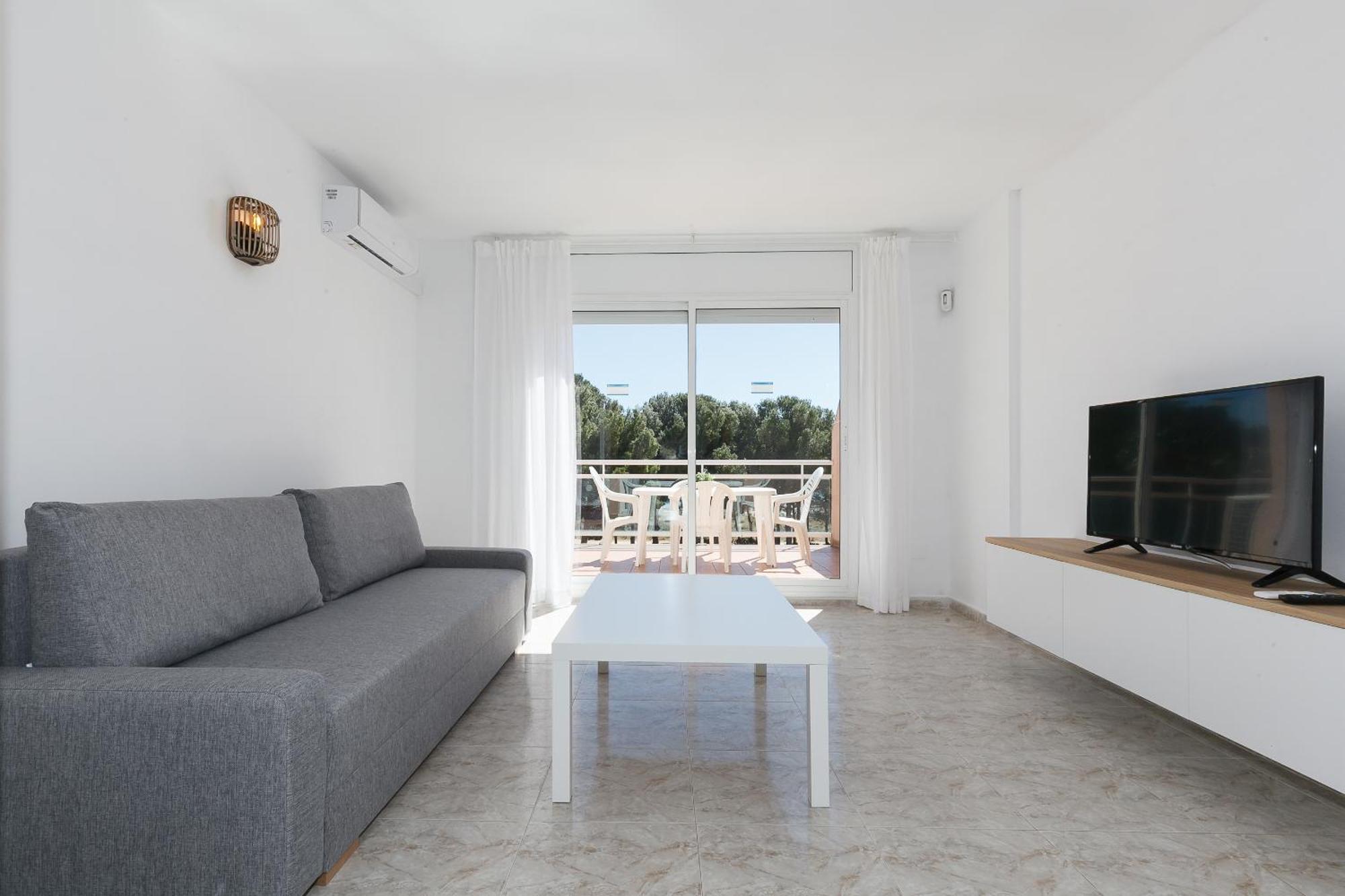 Uhc Arco Del Sol Family Complex Apartment Hospitalet De L'Infant Exterior photo