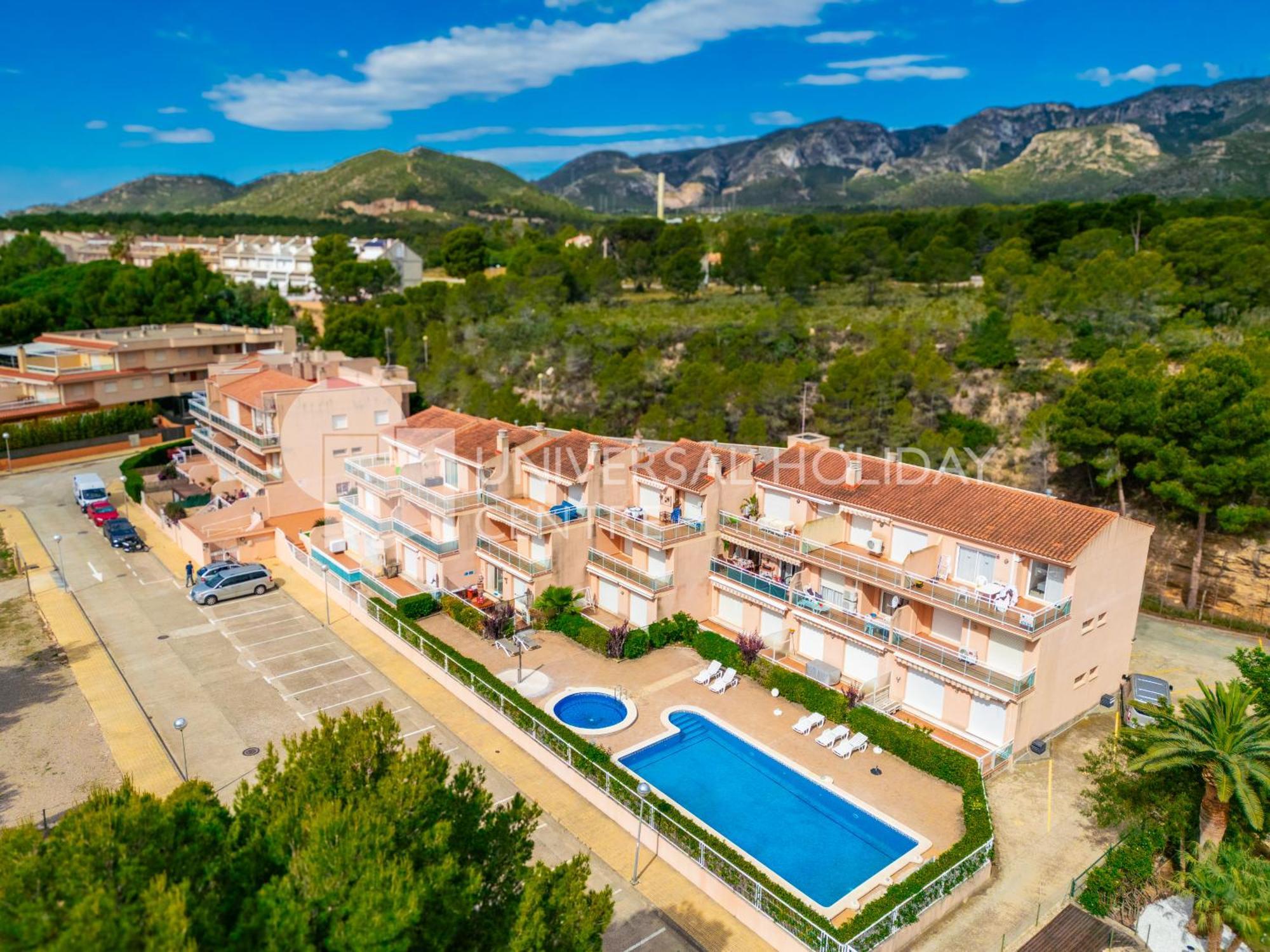 Uhc Arco Del Sol Family Complex Apartment Hospitalet De L'Infant Exterior photo